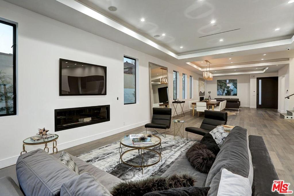 New Colgate Villa Main image 2